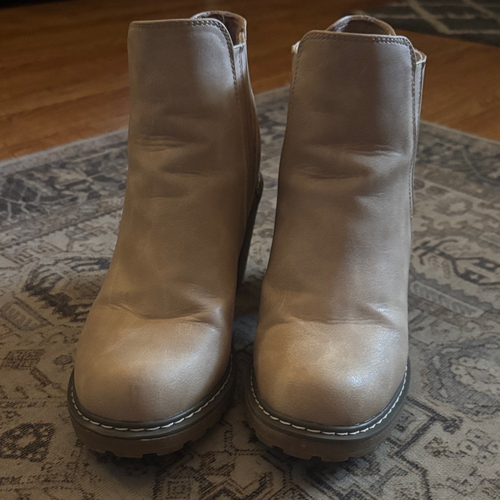 Corkys Beige Ankle Booties